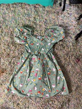 Sanrio Sage Green Puff-Sleeve Character and Mushroom Print top